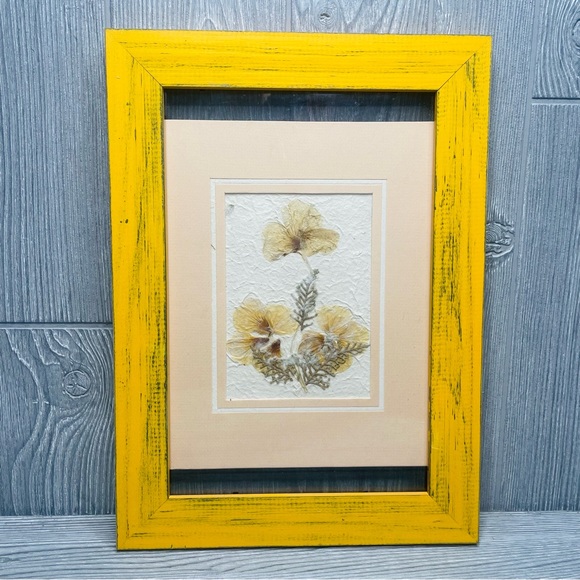 3 framed wall art one saying and 2 pressed flower art framed - Picture 7 of 7